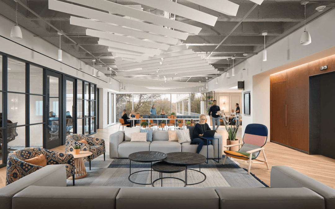 how do shared office spaces work​